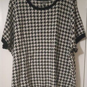 Women's Jessica London sweater size34/36 black & White short sleeves cottagecore